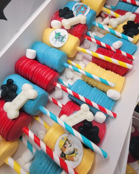 No job is too big, no pup is too small 🐾 12 dozen party treats 🩵 #pawpatroltreats #pawpatrolberries #pawpatrolcakepops #pawpatrolparty #pawpatrol #pawpatroltheme #partytreats #edibleimages Paw Patrol Party Treats, Paw Patrol Rice Crispy Treats, Paw Patrol Cake Pops, Paw Patrol Treats, Patrol Party, Amarillo Tx, Paw Patrol Party, Rice Crispy Treats, Paw Patrol Birthday