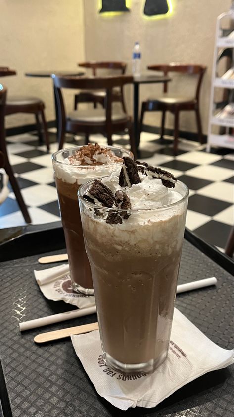 Shakes Aesthetic Snaps, Real Coffee Pic, Coffee Carnival Snap, Cold Coffee Aesthetic Snapchat, Cafe Aesthetic Pictures Ideas, Third Wave Coffee Snapchat, Fake Cafe Snaps, Ccd Coffee Snapchat, Cold Coffee Snapchat Stories