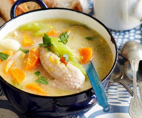 Chicken And Vegetable Soup, Parsley Potatoes, Quick Chicken, Chicken Wing, Chicken Soup Recipes, Cheap Eats, Vegetable Soup, Chicken And Vegetables, Gumbo