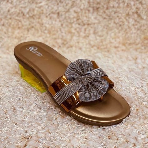 Ladies Chappal Design, Ladies Chappal, Trendy Spring Fashion, Feelings Wheel, Leather Slippers For Men, Top Women Shoes, Trending Womens Shoes, Shoe Image, Iranian Women Fashion