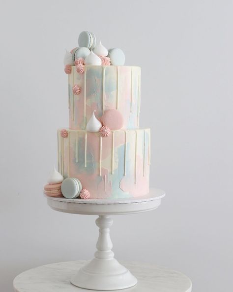 Bolo Tumblr, Lotus Cake, Baby Reveal Cakes, 13 Birthday Cake, Macaron Cake, Girly Cakes, Fantasy Cake, Watercolor Cake, Gender Reveal Party Decorations