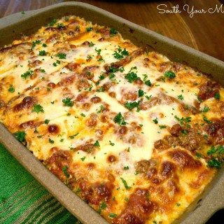 South Your Mouth Lasagna South Your Mouth, Classic Lasagna Recipe, Easy Lasagna Recipe, Classic Lasagna, Diner Recept, The Country Cook, Country Cooking, Lasagna Recipe, Casserole Dish