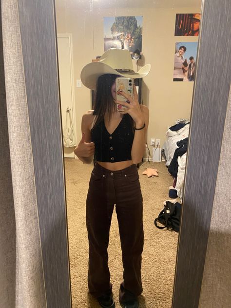 Cowgirl outfit, cowgirl, Texan, boots, cowboy outfit, cowboy, cute outfit Punk Cowgirl Aesthetic, Cowgirl Style Outfits Halloween, Emo Cowgirl Outfits, Cowboy Halloween Costume Women, Emo Cowgirl Aesthetic, Aesthetic Cowgirl Outfit, Cowgirl Costume Aesthetic, Cowgirl Outfit Aesthetic, Alt Cowgirl