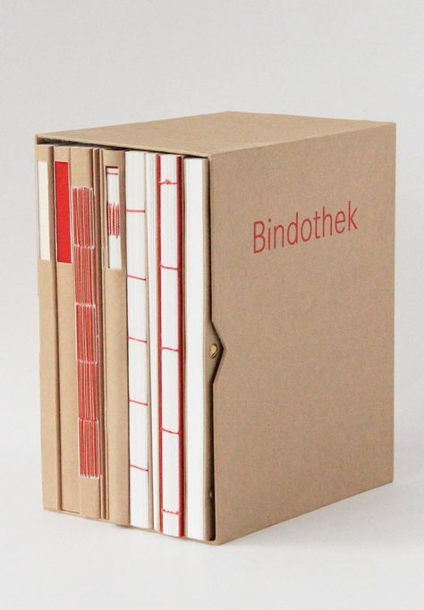 Bindothek | bookbinding tutorials – Thalea Schmalenberg Packaging Book Design, Cool Book Binding, Zine Binding, Book Case Design, Book Packaging Design, Bookbinding Design, Book Binding Ideas, Bookbinding Cover, Book Design Cover