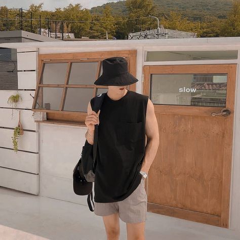 Summer Outfits Asian Men, Asian Summer Outfits Men, Korean Men Summer Outfit, Korean Casual Outfits Men, Korean Summer Outfits Men, Korean Street Fashion Men, Beach Outfit Men, Asian Men Fashion, Korean Summer Outfits