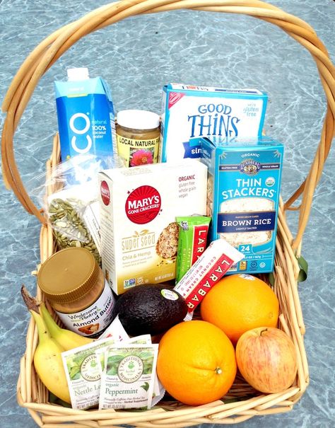 Healthy Living Gift Basket Healthy Food Gift Basket Ideas, Healthy Basket Gift Ideas, Healthy Snack Basket Ideas Gift, Healthy Easter Basket Ideas, Teacher Basket, Easter Outreach, Healthy Easter Basket, Healthy Gift Ideas, Diwali Hampers