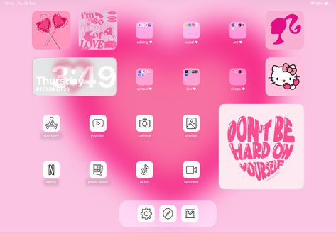 Aura Hello Kitty Wallpaper, Pink Ipad Setup Homescreen, Pink Aura Homescreen Layout, Hello Kitty Ipad Homescreen, Hello Kitty Ipad Layout, Custom Ipad Wallpaper Pink, Pink Ipad Aesthetic Layout, Ipad Layout Ideas Pink, Pink Ipad Setup