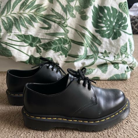 1461 bex smooth Oxford docs Doc Martens 1461, Dr Martens Shoes, Martens Shoes, Doc Martens, Dr. Martens, To Sell, Shoes Mens, Oxford, Things To Sell