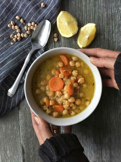 Cheakpeas Soup Recipes, Greek Chickpea Soup, Caneloni Recipe, Greek Foods, Greek Chickpeas, Cooking Dried Beans, Chickpea Soup, Greek Dishes, Eating Tips