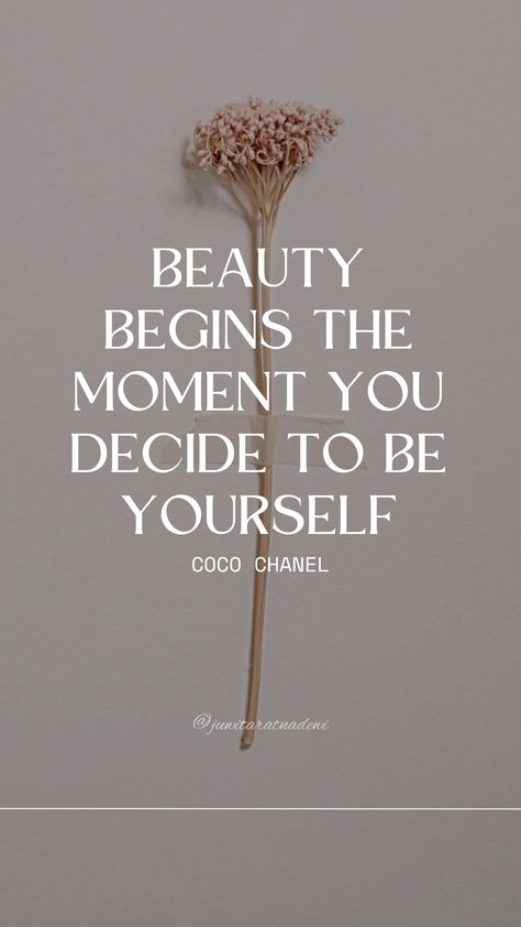 Quotes about beauty Beauty Begins The Moment You Decide, Coco Chanel Aesthetic, Chanel Aesthetic, Chanel Quotes, Coco Chanel Quotes, Gilmore Girl, Pretty Phone Wallpaper, Female Empowerment, Coco Chanel