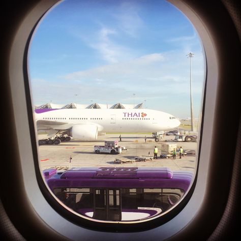 Thai Airways view.... Thai Airways, Air Asia, Doctor Picture, Business Class, Travel Aesthetic, Airplane View, Bangkok, Aircraft, Thailand