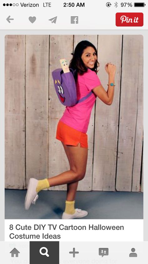 Dora costume for spirit week Dora The Explorer Costume, Dora Costume, Easy Last Minute Costumes, Original Halloween Costumes, Explorer Costume, 90s Halloween Costumes, Halloween Coustumes, 90s Halloween, Holloween Costume