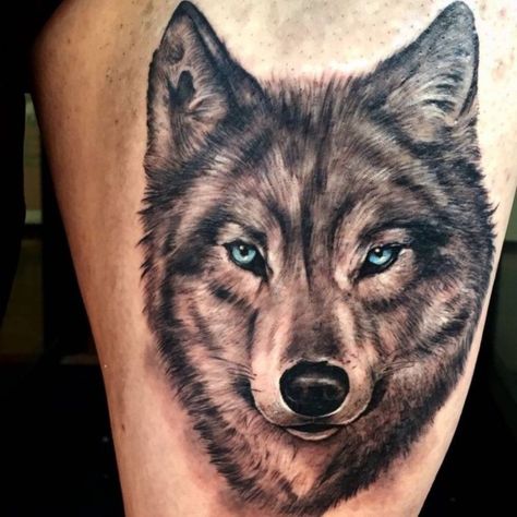 Kurt Tattoo, Tattoo Bunt, Symbols Tattoos, Wolf Tattoos Men, Wolf Tattoo Sleeve, Model Tattoo, Wolf Tattoo Design, Tattoos Geometric, Beautiful Wolves