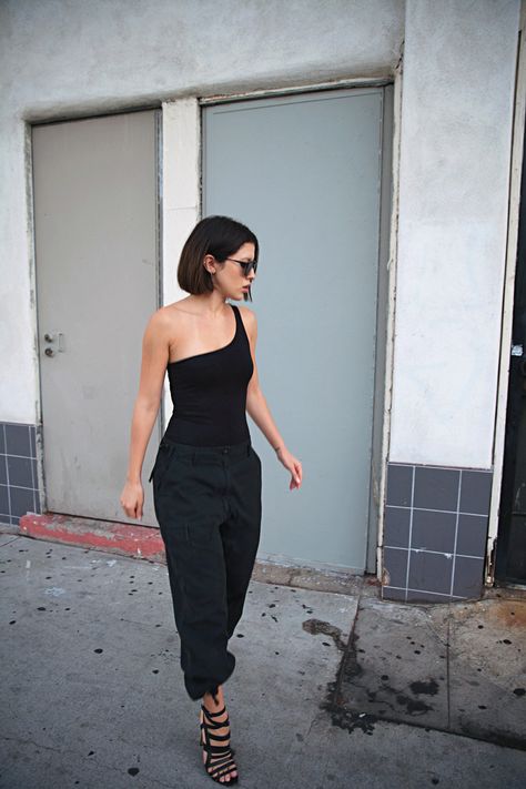 Karla's Closet, Karlas Closet, Full Black Outfit, Karla Deras, Twenties Style, Estilo Rock, Style Minimaliste, Mode Style, Black Outfit