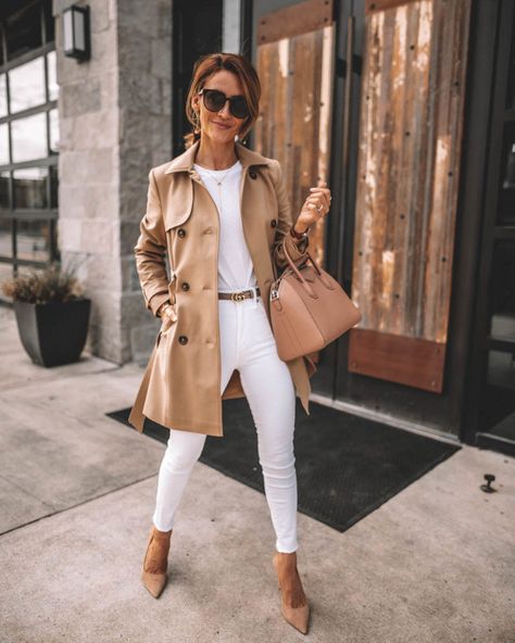 How to Elevate your Look wearing a Trench Coat | Karina Style Diaries Beige Trench Coat Outfit, Fall Chic Outfits, Karina Style, Trench Coat Fall, White Trench Coat, Tan Trench Coat, Chic Outfit Ideas, Trench Coat Outfit, Beige Trench Coat