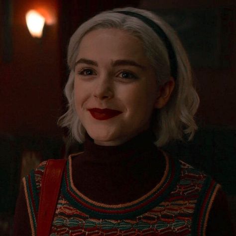 sabrina ✿ icons, headers  lockscreens — *.¸ lockscreens harvey and sabrina¸☆.* Harvey And Sabrina, Sabrina Icons, Sabrina Spellman Style, Sabrina Cast, The Shining Twins, Sabrina Witch, Amazon Prime Movies, Kiernan Shipka, Sabrina Spellman