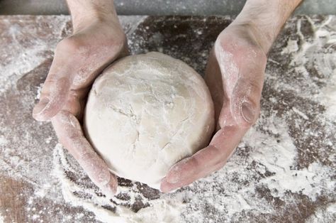 Can You Freeze Pizza Dough? Freeze Pizza, Bread Machine Pizza Dough Recipe, Bread Machine Pizza Dough, Pizza Dough Bread, Freezing Bread, Freeze Pizza Dough, Wheat Pizza Dough, Pie Dough Recipe, Frozen Pie Crust