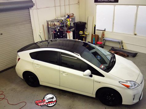 Vinyl Roof Prius Accessories, Toyota Prius Custom, Toyota Prius Black, Prius Custom, Vinyl Shop, Black Roof, Vinyl Roofing, Car Wraps, Roof Covering