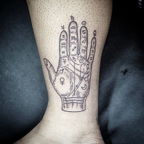 Palmistry Hand for Rebecca ☪ great to meet you and hang out today! Safe Travels! #tattoo #blacktattoo #darkartists #blackworker #occult #blackworkerssubmission #blacktattoomag #blacktattooart #blacktattoomag #illustration #brooklyn #bushwick Reader Tattoo, Fatima Hand Tattoo, Reading Tattoo, Etching Tattoo, Magnolia Tattoo, Mystical Tattoos, Engraving Tattoo, Palm Tattoos, Spooky Tattoos