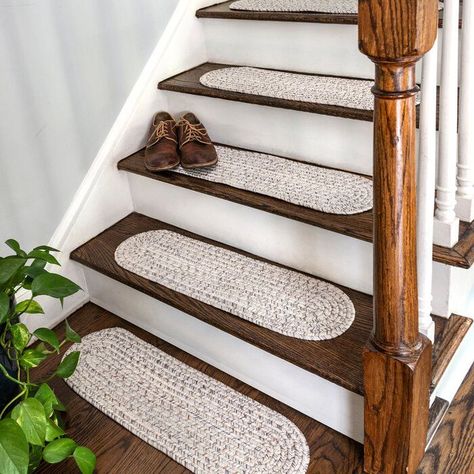 Stairs Makeover Design, Stairs Makeover Ideas, Stairs Renovation, Black Stairs, Diy Staircase, Stairs Makeover, Carpet Stair Treads, Stair Tread Rugs, Stair Tread