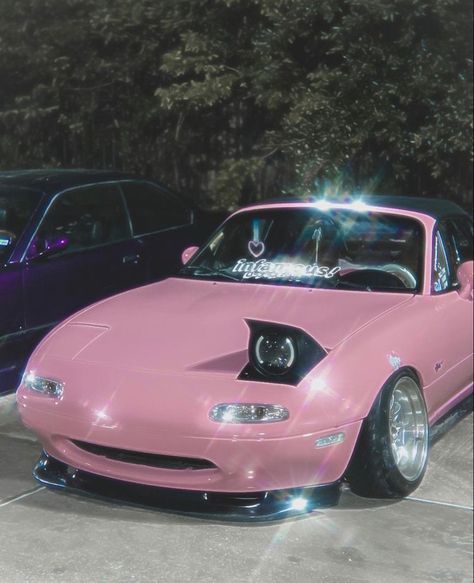 Miata Car, Super Photo, Pink Cars, Best Jdm Cars, Girly Car, Mazda Mx5 Miata, Miata Mx5, Car Goals, Cute Car Accessories