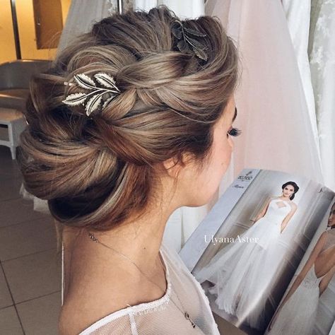 wedding updo hairstyle from UlyanaAster / http://www.himisspuff.com/beautiful-wedding-updo-hairstyles/2/