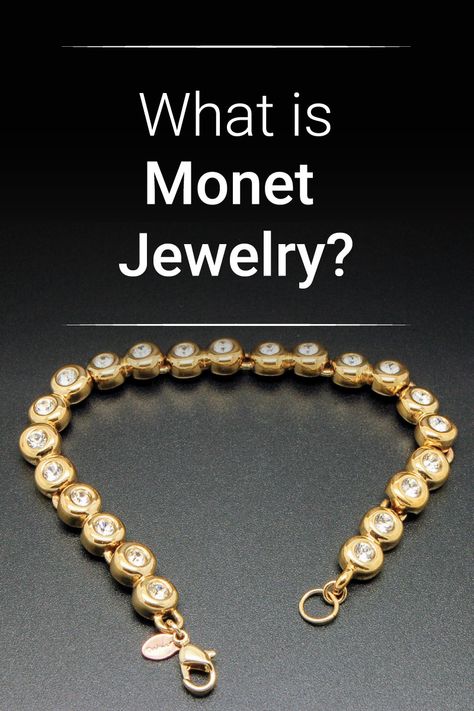 Valuable Vintage Costume Jewelry, How To Wear Vintage Jewelry, Estate Jewelry Vintage, Monet Jewelry Vintage, Vintage Costume Jewelry Worth Money, Antique Brooches Costume Jewelry, Vintage Monet Jewelry, Beautiful Jewelry Vintage, Antique Knowledge