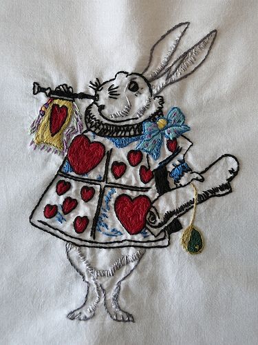 Textile Art Projects, Wonderland Clothes, Embroider Ideas, Vintage Embroidery Transfers, Fair Isle Knitting Patterns, Textiles Projects, Redwork Embroidery, Embroidery Transfers, Baby Embroidery