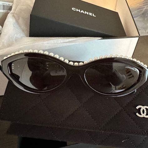 Chanel Oval Pearl 2022 Sunglasses Chanel Oval Sunglasses, Chanel Pearl Sunglasses, 2022 Sunglasses, Pearl 2022, Circle Sunglasses, Leather Glasses Case, Sunglasses Logo, Chanel Designer, Closet Organizer