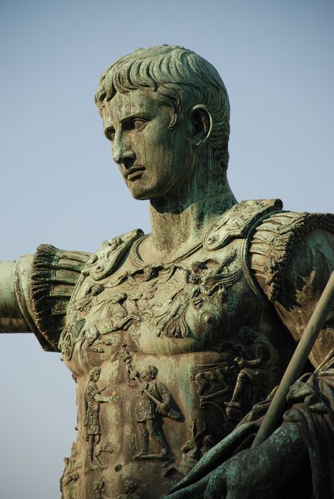 Statue of Augustus Augustus Statue, Important People In History, Augustus Caesar, Ancient Aesthetic, Roman Statues, Rome History, Emperor Augustus, Eye Close Up, Tattoo Sleeves