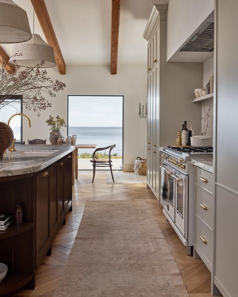 Interior Designer: Ashley Montgomery Design, Toronto :: This Is Glamorous Ashley Montgomery Design, Ashley Montgomery, French Modern, Kitchen Views, Exposed Beams, Stunning Kitchens, Interior Design Firms, Design Firms, Wood Decor