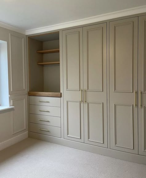 Dressing Room Cabinet Design, Walk Through Dressing Room, Small Bedroom And Wardrobe Ideas, Dressing Room Design Bedroom, Home Decor Bedroom Master Small Rooms Storage Ideas Ideas, Dressing Room Ideas Walk In Wardrobe, Walk In Wardrobe Room, Wardrobe Design Small Bedroom, Taupe Wardrobe