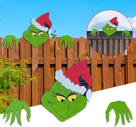 Christmas Grinch Fence Decoration Garden Peek - Walmart.com Reindeers Christmas, Grinch Wreath, Grinch Decorations, Christmas Garden Decorations, Funny Christmas Ornaments, Grinch Christmas Decorations, Christmas Yard Art, Autumn Wreaths For Front Door, Garden Christmas