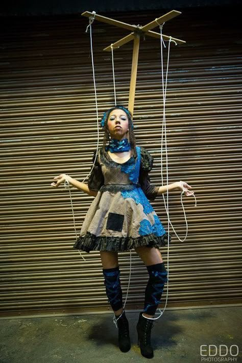 Marionette Puppet Costume, Puppet Costume, Marionette Puppet, Diy Kostüm, Creative Costumes, Fantasias Halloween, Halloween 2018, Halloween 2019, Halloween Inspiration