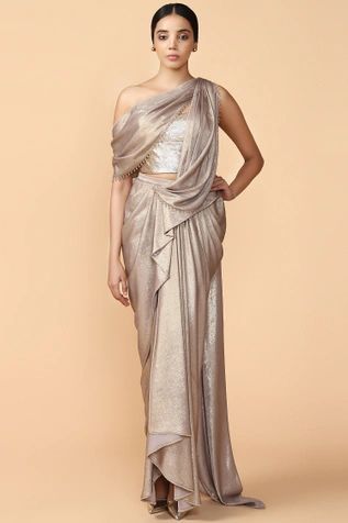 Festive Pre-draped Saree With Traditional Drape, Elegant Tilla Pre-draped Saree With Traditional Drape, Luxury Bollywood Style Pre-draped Saree With Traditional Drape, Festive Pre-draped Saree With Draped Sleeves, Ruffle Saree With Belt, Traditional Drape Pre-draped Saree, Draped Sarees, Saree Drapes, Greek Dress