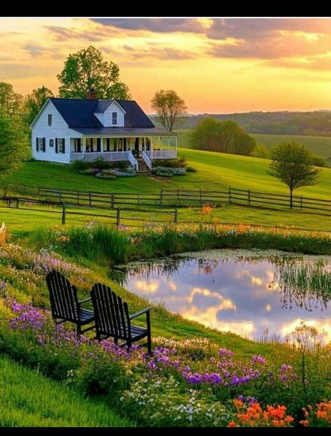 House With Land, Farm Lifestyle, Dream Life House, Countryside House, A Pond, Dream House Interior, Dream House Exterior, House Goals, Dream House Plans