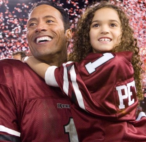 Game Plan Movie, The Rock Daughter, Dwayne Johnson Movies, Plan Movie, The Game Plan, Football Movies, Madison Pettis, Halloween Parejas, Morris Chestnut