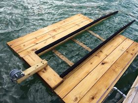 Diy Floating Dock, Pond Dock, Floating Dock Kits, River Dock, Lake House Dock, Boat Lift Dock, Floating Dock Plans, Boathouse Design, River Kayak