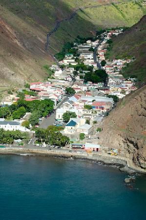 Jamestown i St Helena. Now a British Overseas Territory in the South Atlantic Ocean. It measures 16 by 5 mls and has a population of 4,255 Falklands Islands, Island Pics, St Helena Island, Saint Helena Island, Polar Star, Ascension Island, Santa Helena, British Overseas Territories, California Wine Country