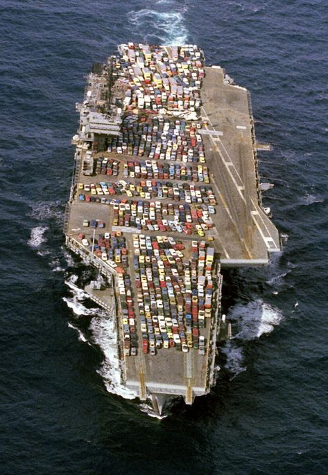 USS Kitty Hawk CVA CV-63 Aircraft Carrier US Navy page 4 Ford Aircraft Carrier, D20 Modern, Military Crafts, Us Battleships, Battle Ships, Navy Carriers, F 4 Phantom, Us Navy Aircraft, Usa Military