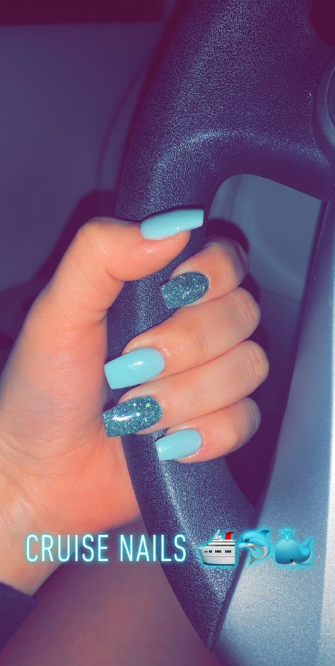 Cruise Nail Ideas Alaska, Beach Trip Nail Ideas, Nails For A Beach Vacation, Beach Colored Nails, Cute Vacation Nails Acrylic, Spring Break Nail Ideas Blue, Nails For A Cruise Ship Summer, Blue Cruise Nails, Nails For Beach Vacay