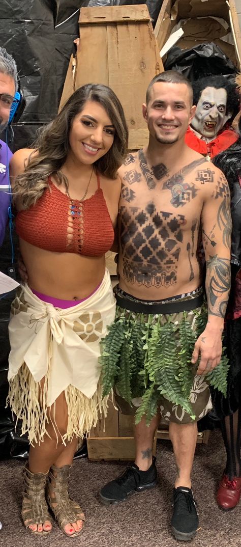 Maui and Moana Halloween costume #disney #mauiandmoana #moana #costume #DIY Moana Halloween, Moana Halloween Costume, Halloween Costume Disney, Comic Con Outfits, Costume Disney, Costume Diy, Moana, Festival Captain Hat, Maui