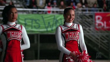 Glee Season 1, Hayley And Klaus, Diana Agron, Cheerleading Squad, Glee Fashion, Quinn Fabray, Cheerleader Costume, Glee Club, Naya Rivera