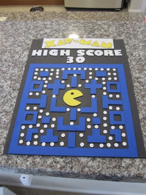 I was inspired my this blog:    http://elizabethdoodah.blogspot.com/2011/08/happy-30th-jeff-handmade-pac-man.html Diy For Brother, Video Game Birthday Cards, Nintendo Switch Birthday Card Diy, Diy Birthday Cards For Gamers, Video Game Cards Birthday, Handmade Gaming Birthday Cards, Pacman Birthday, Birthday Wishes For Uncle, Birthday Card Message