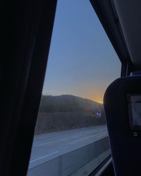 Photos travel aesthetic pretty sunrise Bus Travel Aesthetic, Pretty Sunrise, Photos Travel, Aesthetic Pretty, Bus Travel, Study Planner, Travel Aesthetic, Picture Ideas, Collage