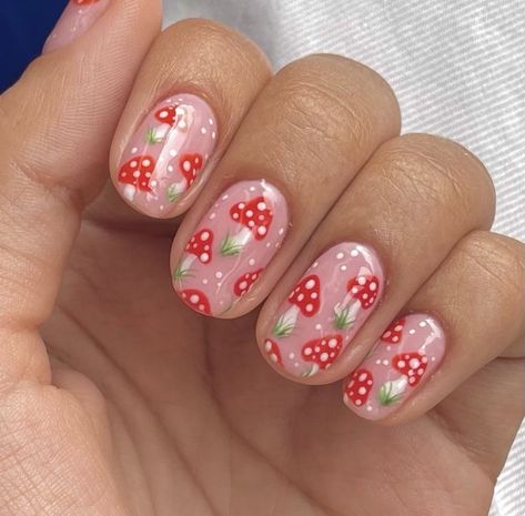 Short Nail Mushroom Designs, Nail Art Designs For Short Nails Cute, Square Mushroom Nails, Nail Mushroom Art, Cute Mushroom Nail Designs, Acrylic Nails Mushroom Designs, Mushroom Pedicure, Mushroom Nail Designs Simple, Rainbow Mushroom Nails