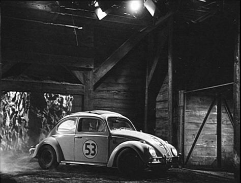 The Love Bug Herbie The Love Bug, B Movies, Volkswagen Bug, Vw Beetle Classic, Paint Photography, Cartoon Fan, Vintage Vw, Painting Photography, Love Bug