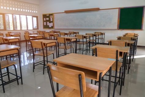 Empty Classroom, Lecture Room, Lectures Room, Test Exam, Classroom Desk, Modern Classroom, School Chalkboard, Iron Chair, School Desks