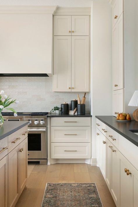 The heart of the home 💛  _____ Light, bright, airy kitchen, cream cabinets, light wood floors, modern home design Kitchen Cream Cabinets, Wood Floors Modern, Bright Airy Kitchen, Kitchen Cream, Airy Kitchen, Horse Farm Ideas, Cream Cabinets, Wood Floor Kitchen, Cream Kitchen