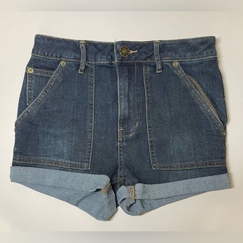 New Without Tags. Free People Cuffed Short Denim Shorts. Super Cute! Short Denim Shorts, Cuffed Denim Shorts, Free People Shorts, White Denim Shorts, Short Denim, Frayed Denim, Denim Cutoff Shorts, Free People Jeans, Cut Off Jeans